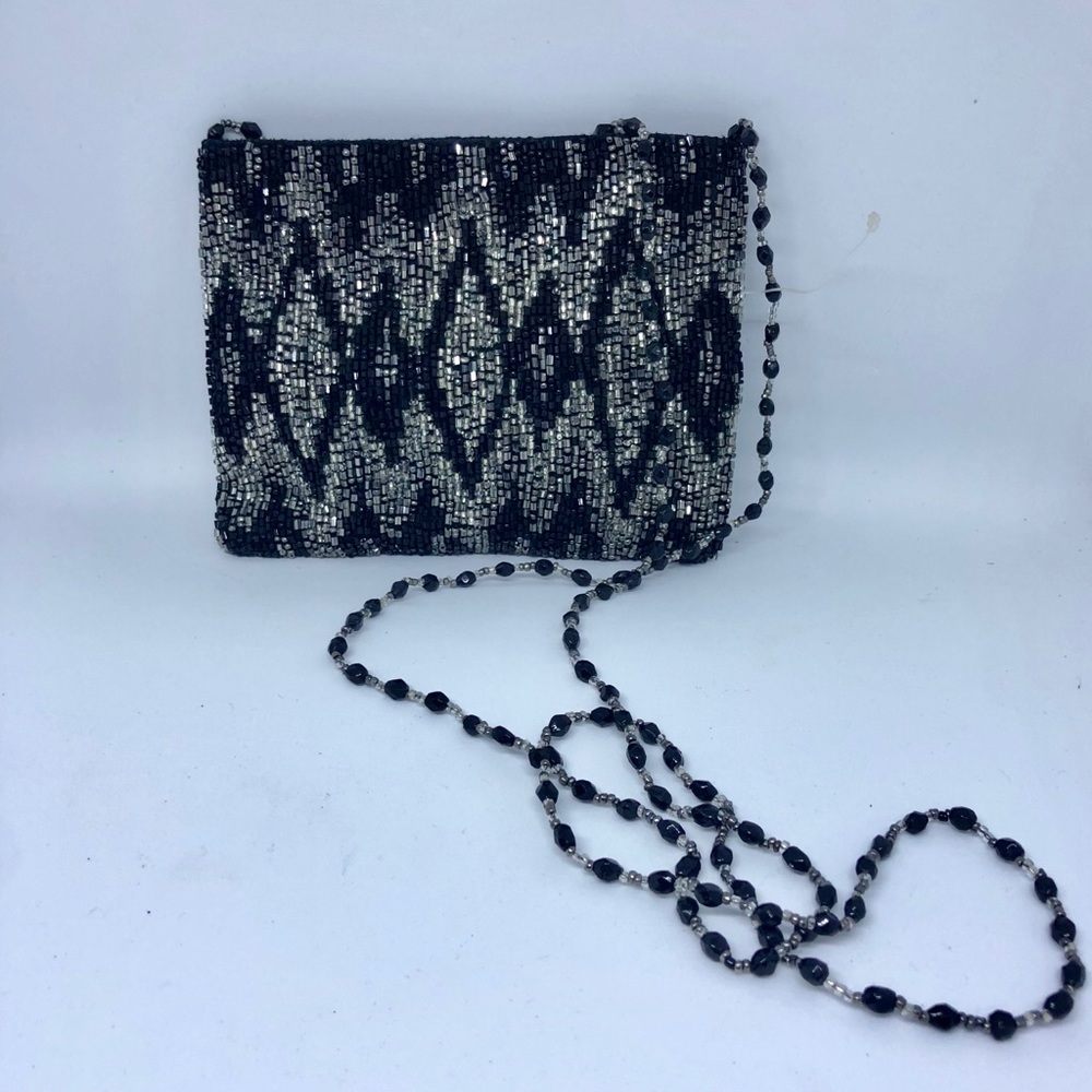 Beaded crossbody diamond pattern purse